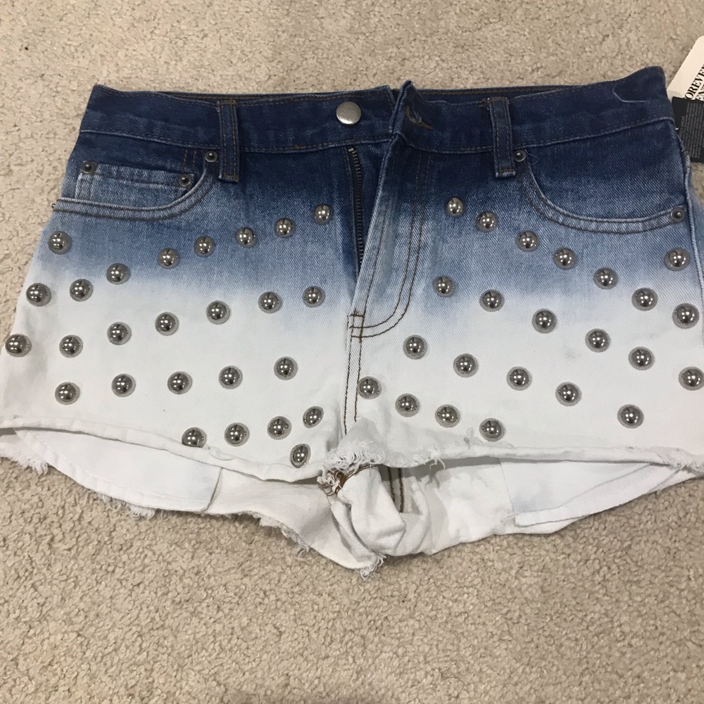 NWT Studded + Ombré Forever 21 Jean Shorts